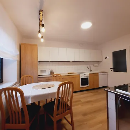 Break Apartman *